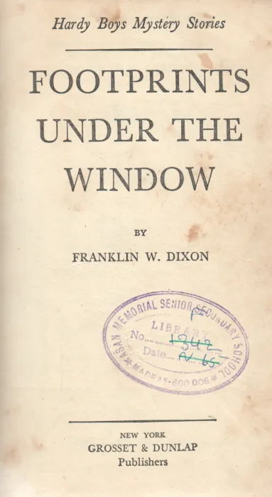 FOOT PRIINTS UNDER THE WINDOW BY FRANKLIN W. DIXON