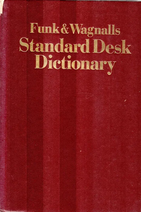 STANDARD DESK DICTIONARY BY FUNK &amp; WAGNALLS